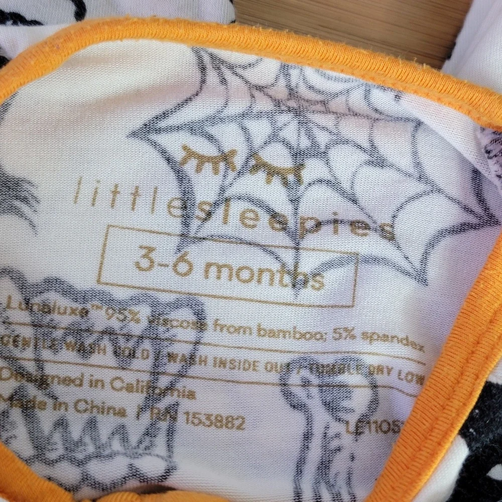 Little Sleepies Bamboo Halloween Pajamas 3-6 Months Footie Pajamas Skull Pumpkin